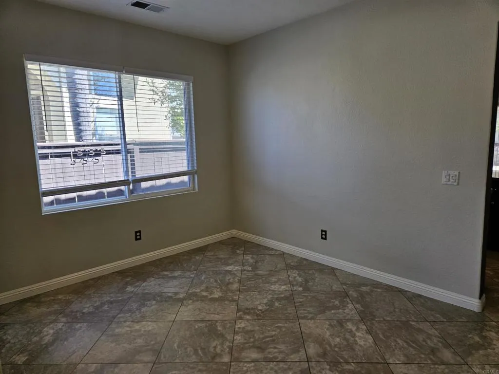 https://cdn.realtyfeed.com/cdn/127/306540827/af71c77a31157d7129cce87ac4b9a3cc.webp