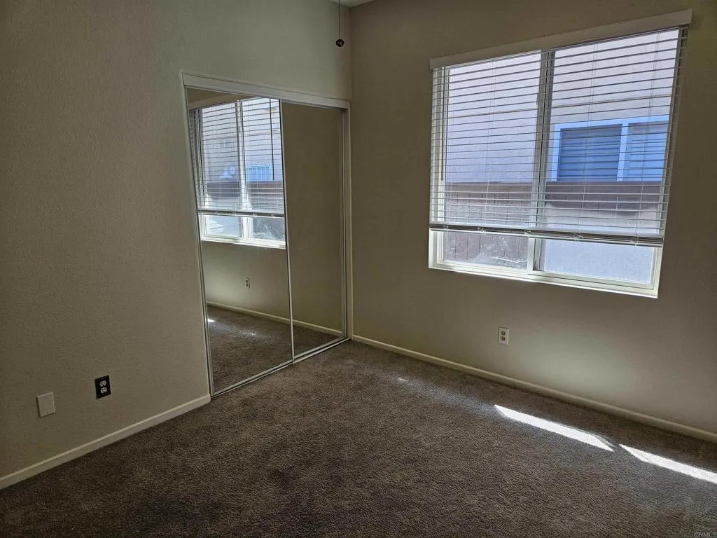 https://cdn.realtyfeed.com/cdn/127/306540827/baa4ab6a5218b16fb771ffa75d0babf0.webp