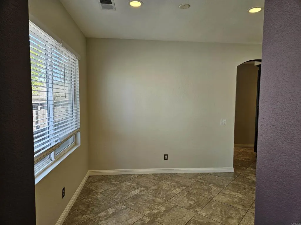 https://cdn.realtyfeed.com/cdn/127/306540827/faa11debb99a39784cecef3aafcbb4d2.webp