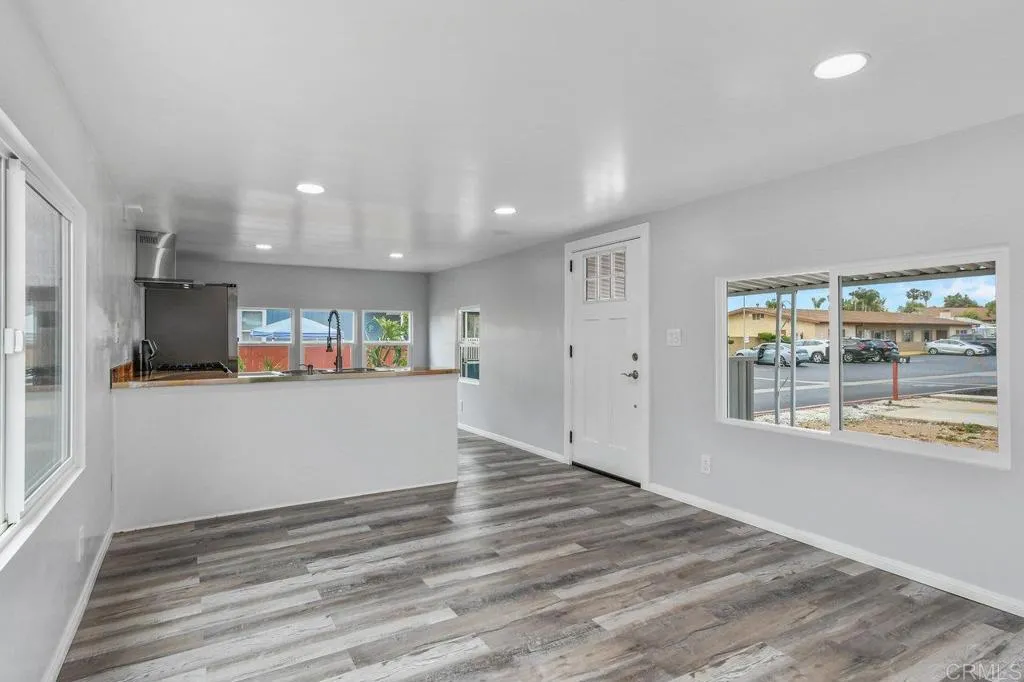 https://cdn.realtyfeed.com/cdn/127/306540843/0215a7a3d69d9c22fc07f1b2cd31af4d.webp