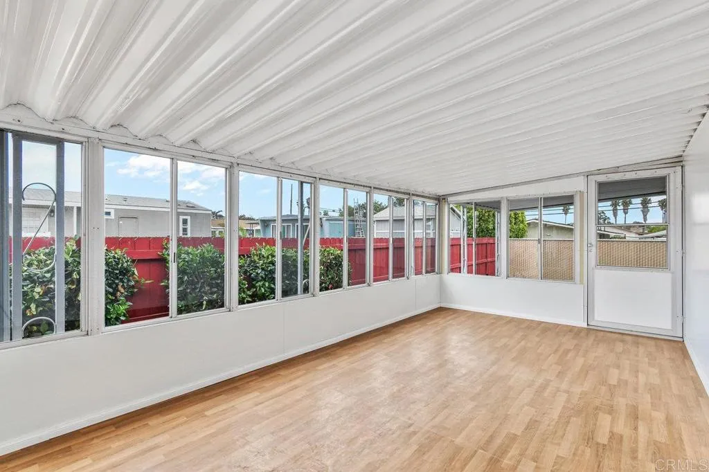 https://cdn.realtyfeed.com/cdn/127/306540843/daccc29bcc667553444a44a53d3d89c7.webp