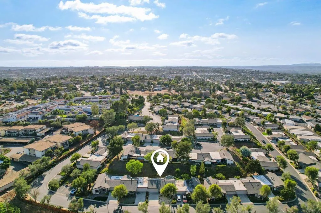 https://cdn.realtyfeed.com/cdn/127/306540891/94de2ce89abbc4a9a1cd0cf9af271353.webp