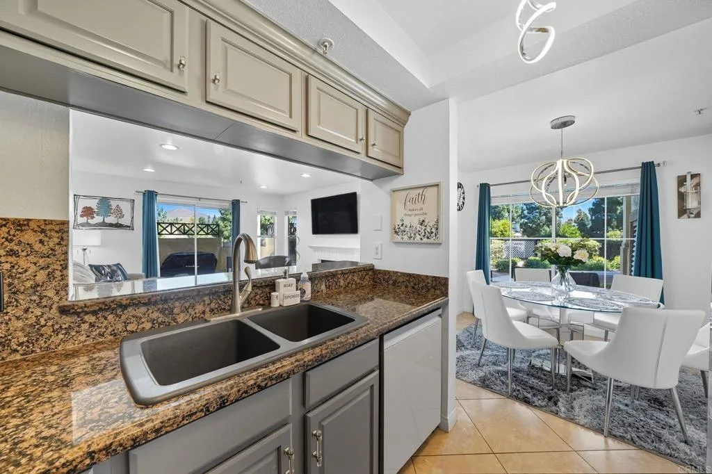 https://cdn.realtyfeed.com/cdn/127/306540921/9383a21d89c2f8fc8fb5ff18c93d2b99.webp