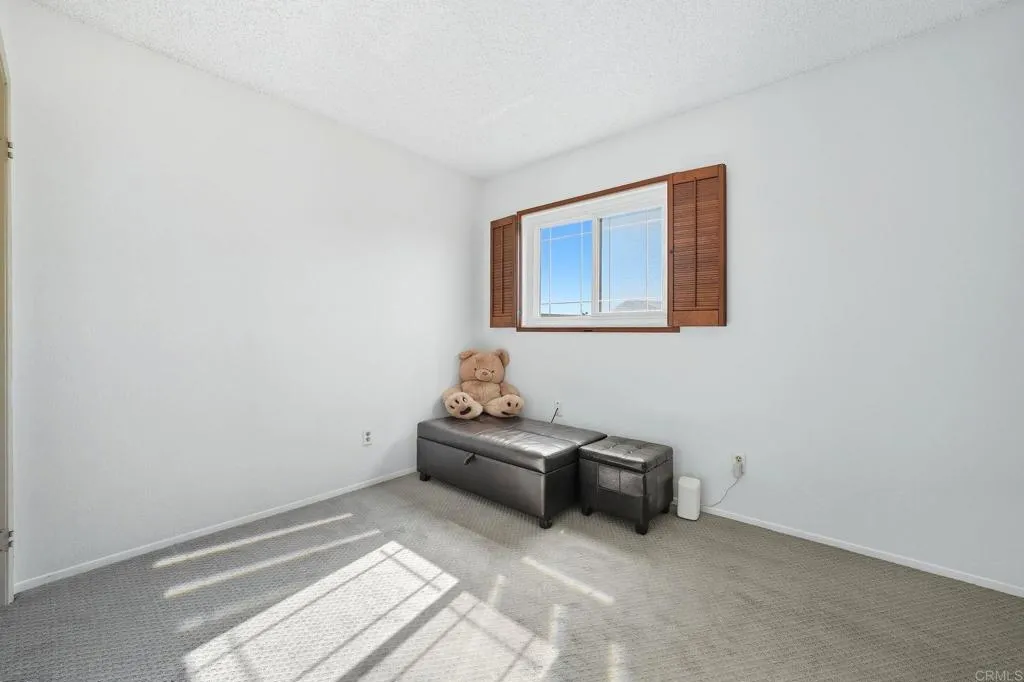 https://cdn.realtyfeed.com/cdn/127/306540922/113a32912d7790c6f80801d53e1abdb1.webp