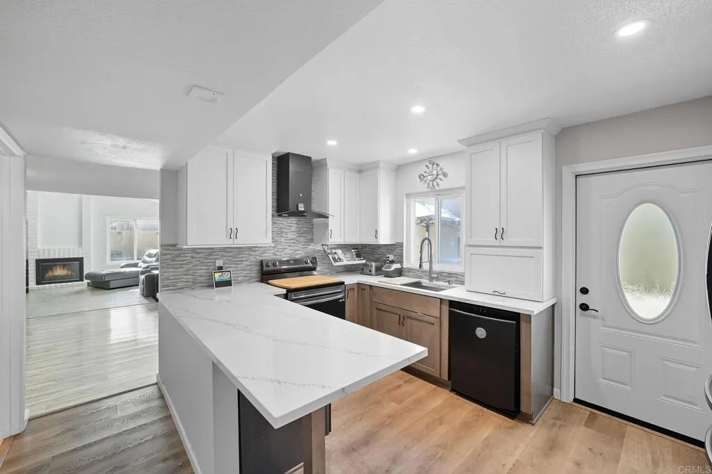 https://cdn.realtyfeed.com/cdn/127/306540922/529218aadbeb86b1063b283ec3707942.webp