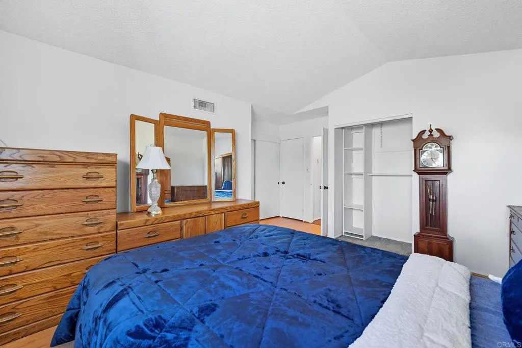 https://cdn.realtyfeed.com/cdn/127/306540922/e8d6a562c11ba7e1225d03bbf7d34e37.webp