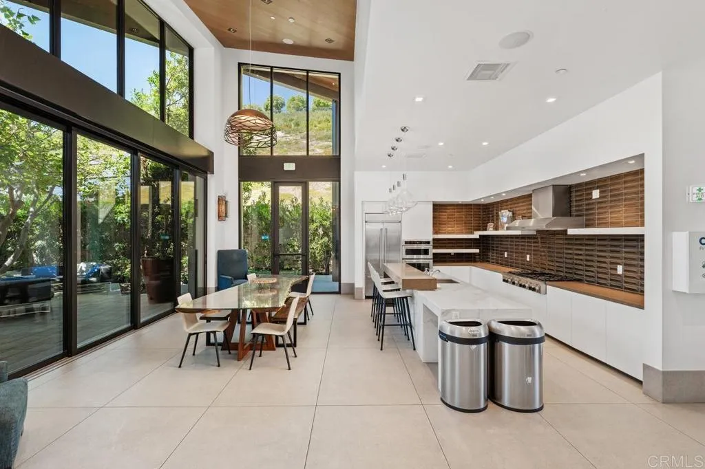 Photo #31: PTP2506964 Listing: Photo #31
