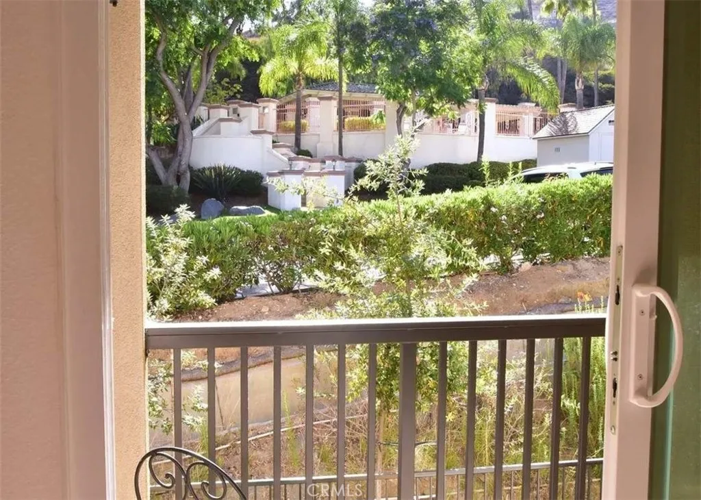 https://cdn.realtyfeed.com/cdn/127/306540957/60025e2b1b80317c4019735551cb93e5.webp