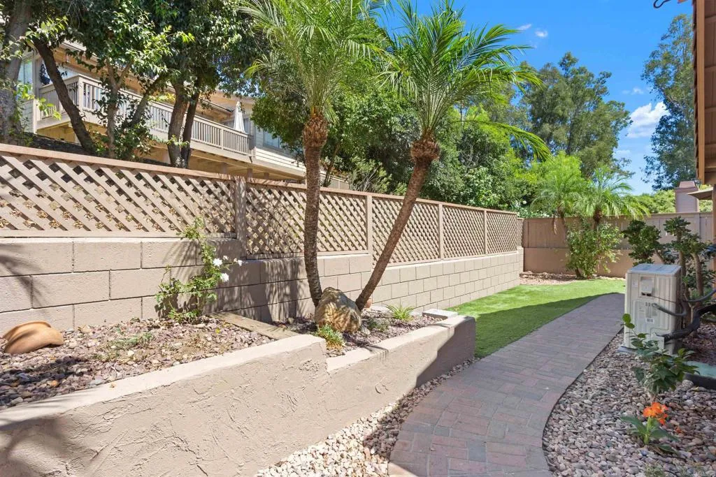 https://cdn.realtyfeed.com/cdn/127/306541097/5ec28552b6ac29c9f085919792b1b3d3.webp
