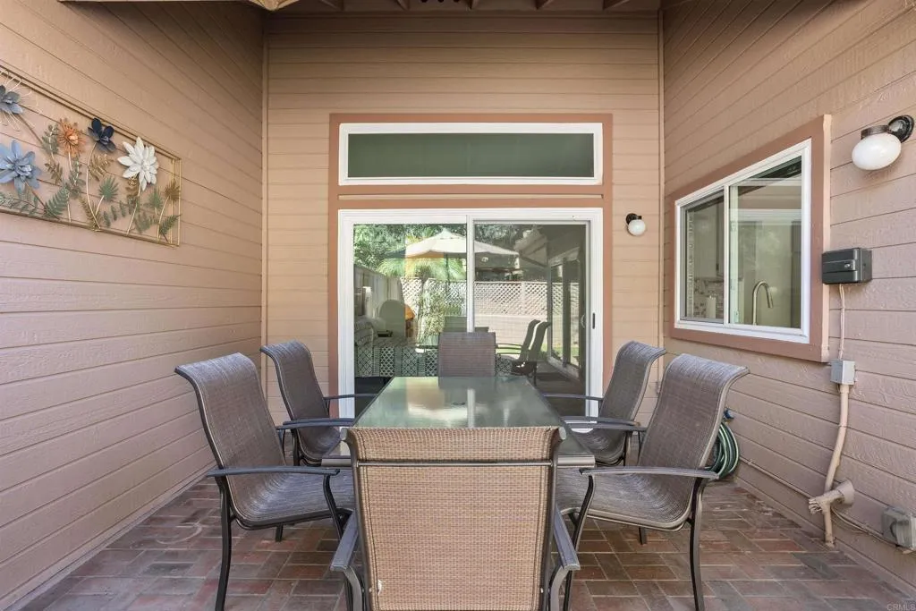 https://cdn.realtyfeed.com/cdn/127/306541097/9aa18b4697657a73af4aedb55b35a66d.webp
