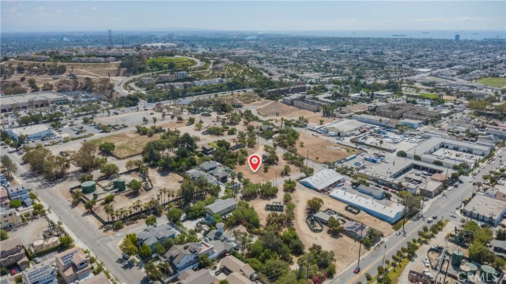 2430 Gaviota, Signal Hill, CA 90755 - Photo 5 of 10, Signal Hill, CA