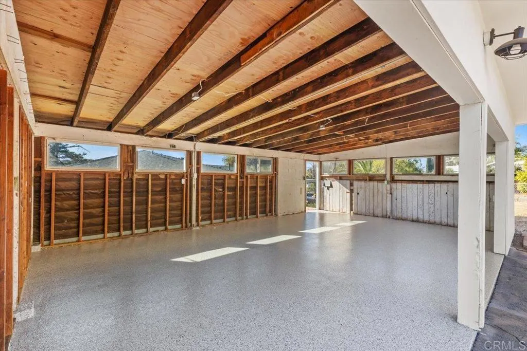 https://cdn.realtyfeed.com/cdn/127/306541427/a79b607e32a937a39edaad2e240a87ba.webp