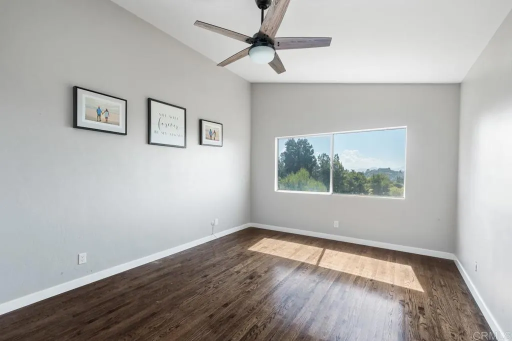 https://cdn.realtyfeed.com/cdn/127/306541495/275e3fd96cb06d4a3081e15f73123be9.webp