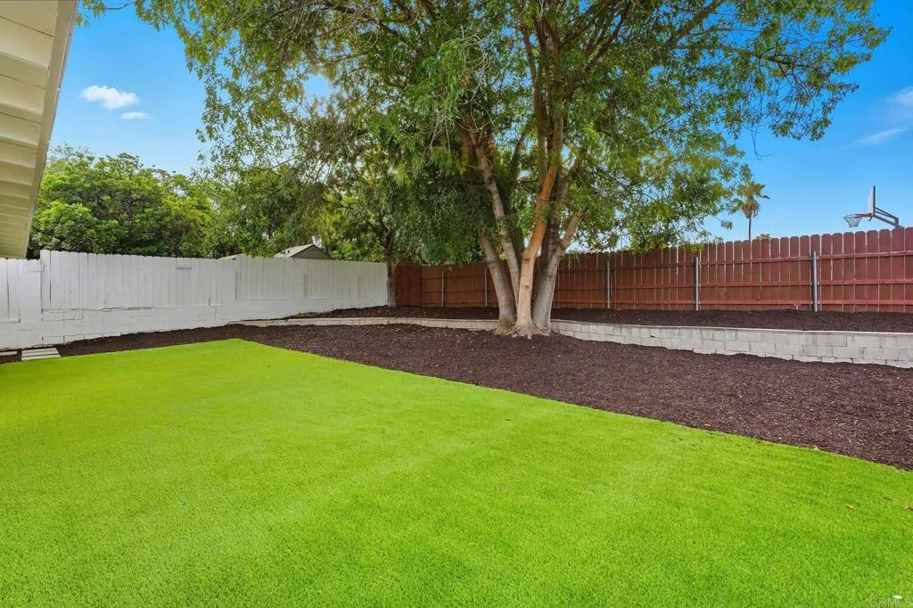 https://cdn.realtyfeed.com/cdn/127/306541502/782c977e5d8d63d1b2ea834489d582e5.webp