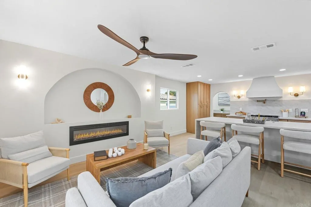 https://cdn.realtyfeed.com/cdn/127/306541502/fa3e2e743137b4bdc9945717d0a54ffb.webp