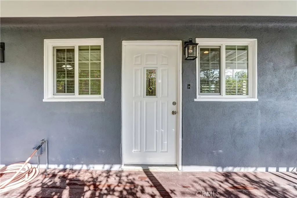 9246 Rowell Ave., Chatsworth, CA 91311 - Photo 4 of 25, Chatsworth, CA