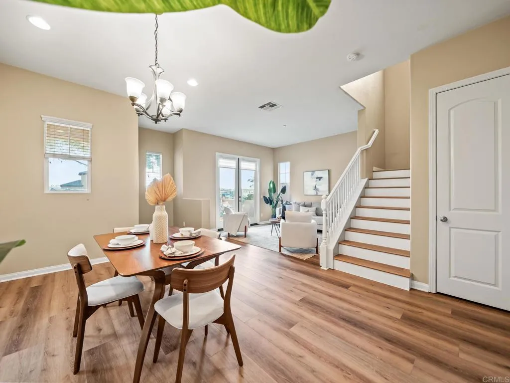 https://cdn.realtyfeed.com/cdn/127/306541588/b94ffe3b7ac54a2c13efa754e31b1cab.webp