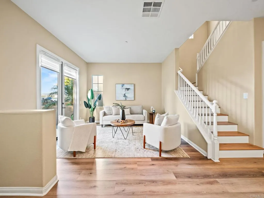 https://cdn.realtyfeed.com/cdn/127/306541588/ddab8e339cdd1a9987af3d8890a397a5.webp