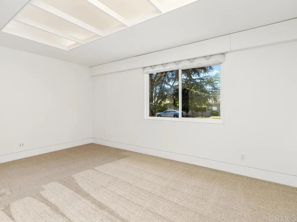 https://cdn.realtyfeed.com/cdn/127/306541600/35f53e36c904a8108f07775a97b83652.webp