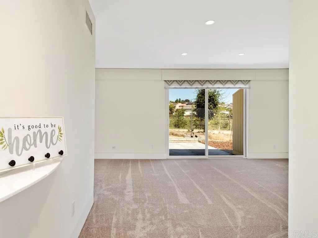 https://cdn.realtyfeed.com/cdn/127/306541600/406791c84e131133e9f87c3c85e6ce6a.webp
