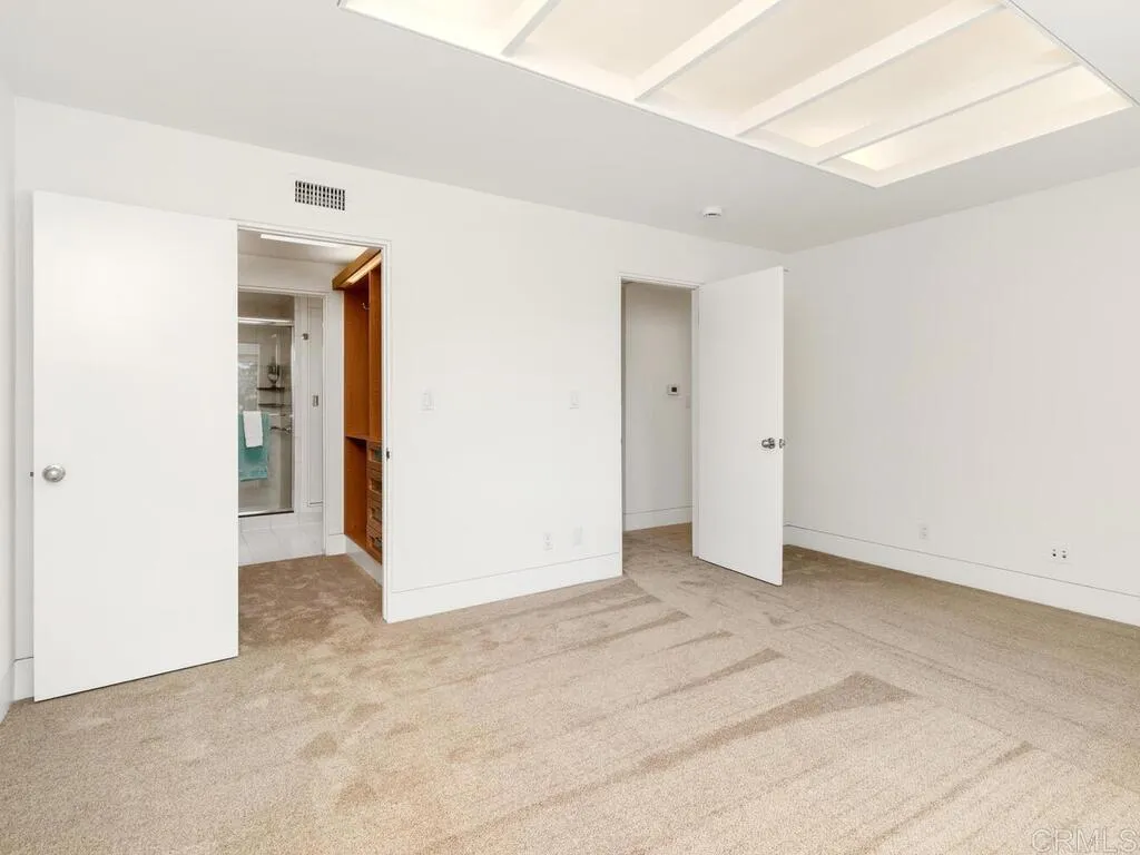 https://cdn.realtyfeed.com/cdn/127/306541600/7d57bb50c5f3ddd2f1a5521e2f924ad7.webp