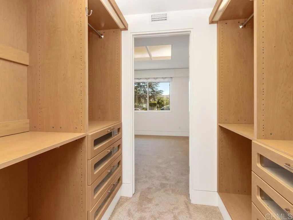 https://cdn.realtyfeed.com/cdn/127/306541600/ad0bf4d9860a069faa559b20a3a41979.webp