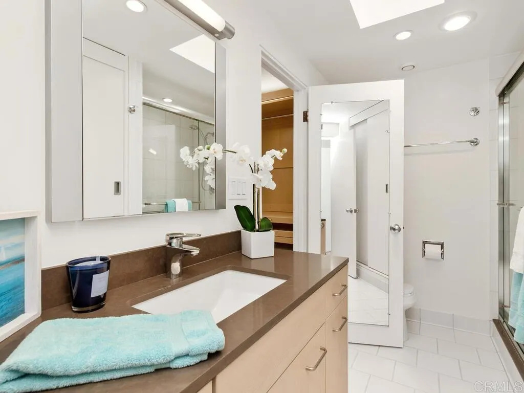 https://cdn.realtyfeed.com/cdn/127/306541600/b184c4b85e893419be1a314f086528c2.webp