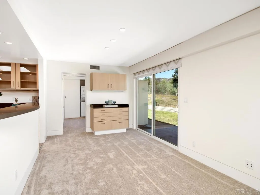 https://cdn.realtyfeed.com/cdn/127/306541600/e6fb7c93e8307367af61c5ffb9cae6b1.webp