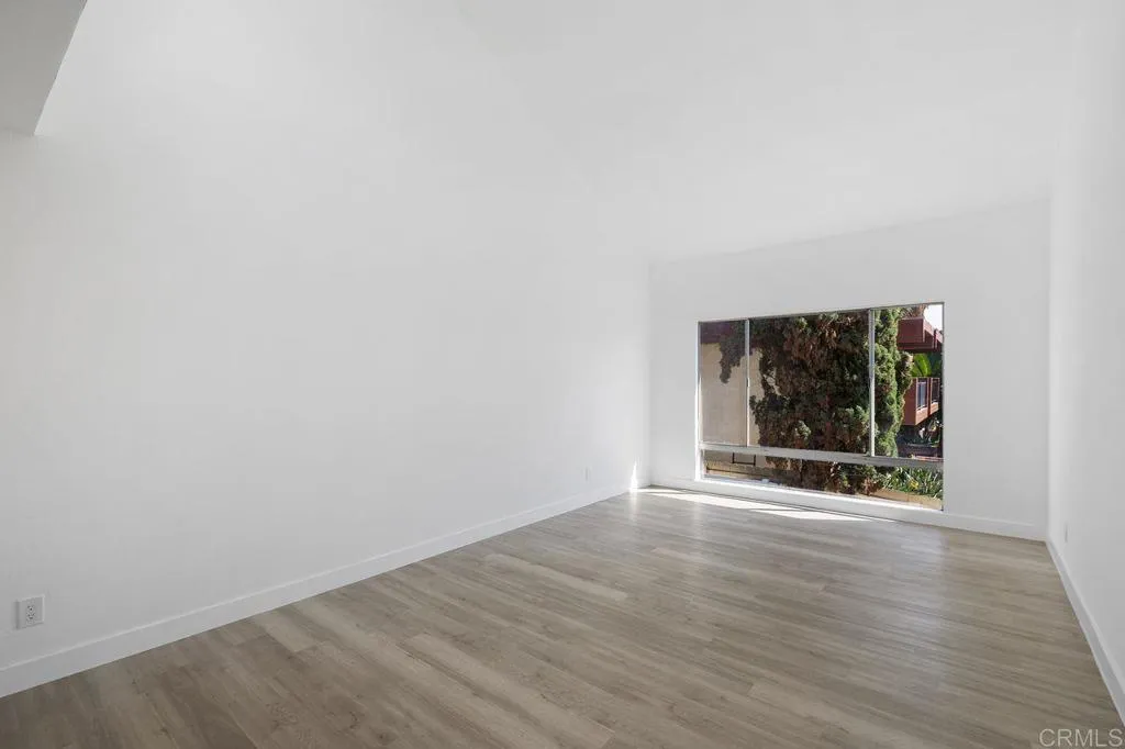 Photo #10: NDP2508929 Listing: Photo #10