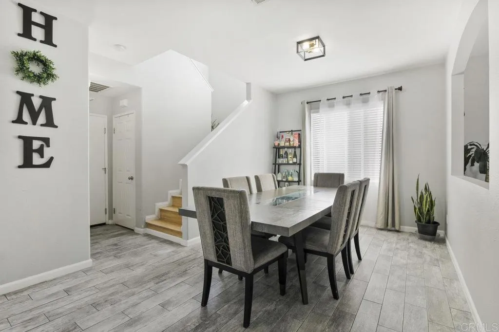 https://cdn.realtyfeed.com/cdn/127/306541631/64bdf7ead4e9afeb0b2e895ab6906a0b.webp