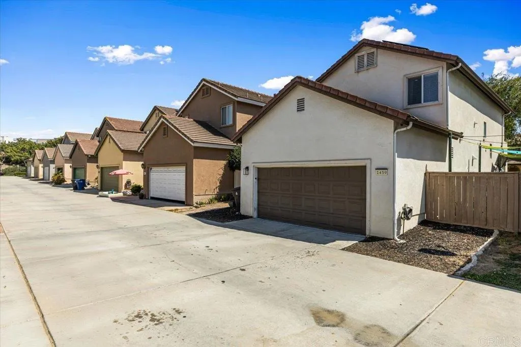 https://cdn.realtyfeed.com/cdn/127/306541647/a3a0daed95569ece5f45f6b70ff543cf.webp