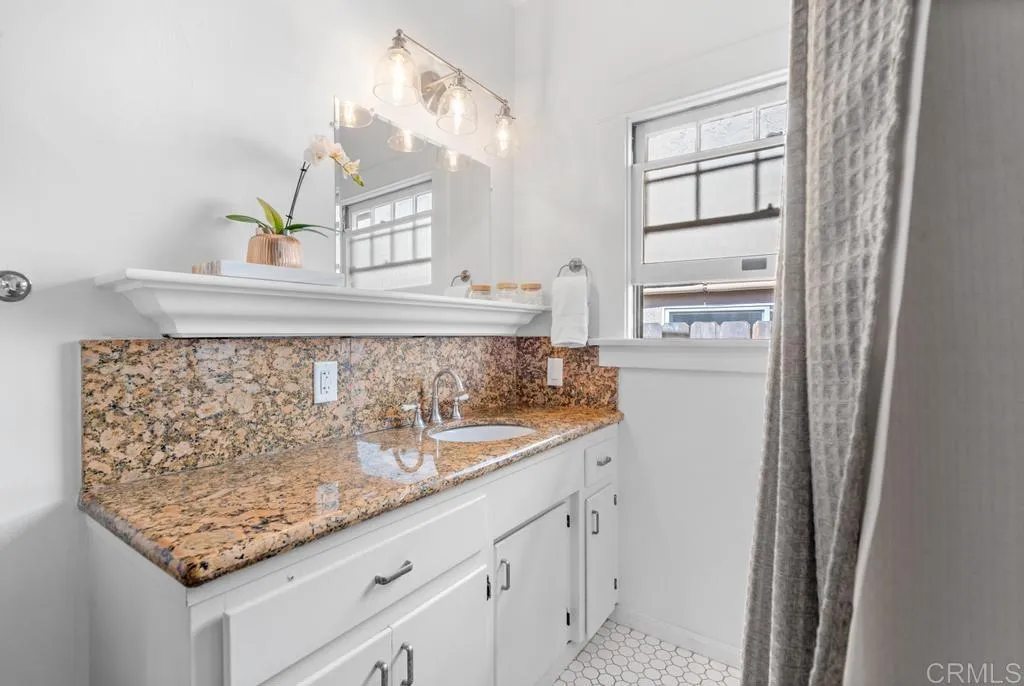 https://cdn.realtyfeed.com/cdn/127/306541676/d2463fb4a781beb1442f85b762b9b4b2.webp