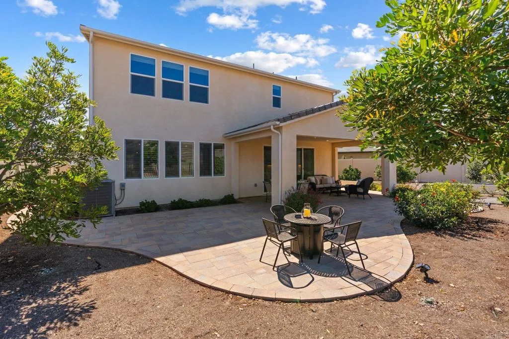 https://cdn.realtyfeed.com/cdn/127/306541694/b48db23ba59e45db6dd938ac8cd31c4c.webp
