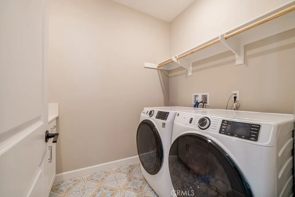 https://cdn.realtyfeed.com/cdn/127/306541765/a33a78034c799173f1e760515a7393cc.webp