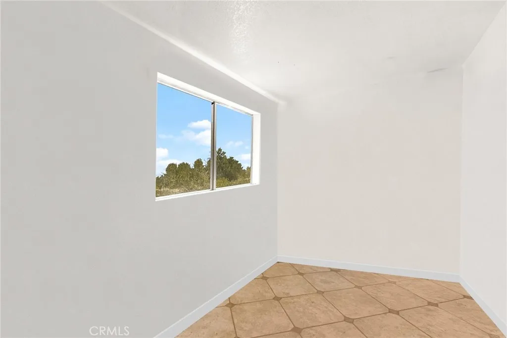 https://cdn.realtyfeed.com/cdn/127/306541828/17bad0723208645296d51c25ddd0a425.webp