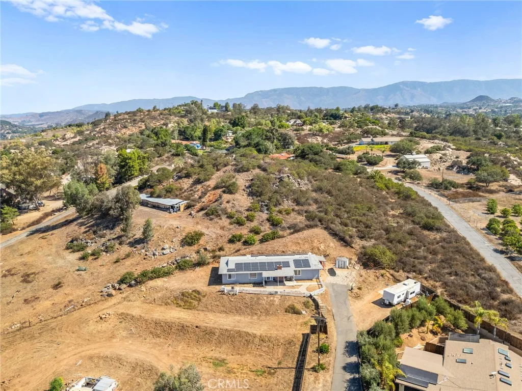 https://cdn.realtyfeed.com/cdn/127/306541828/586b8000a121a595ac483196d07b6540.webp