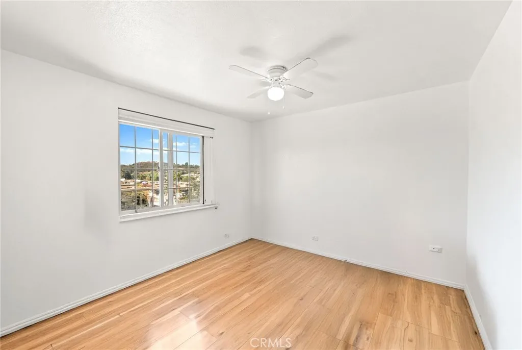 https://cdn.realtyfeed.com/cdn/127/306541828/86c93f19c8130e6d48322835a702dcef.webp