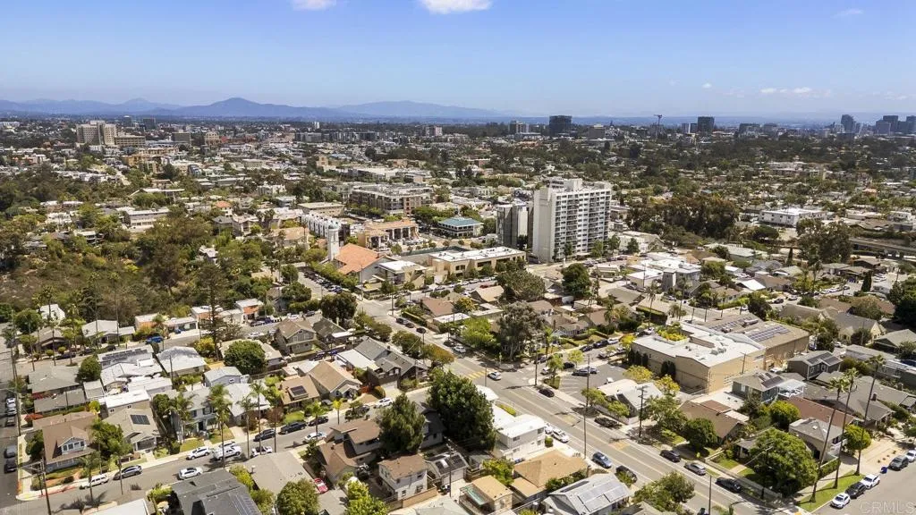 https://cdn.realtyfeed.com/cdn/127/306541856/a14fcdc8fb4e59c54e82cdabc3564dd1.webp