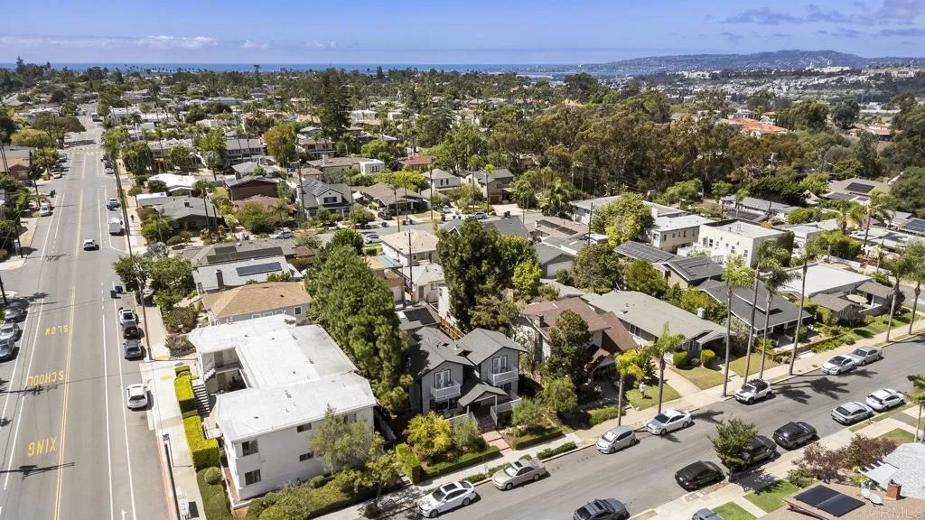 https://cdn.realtyfeed.com/cdn/127/306541856/db5c6c66caf3d7fda9ea49cf5734da2b.webp