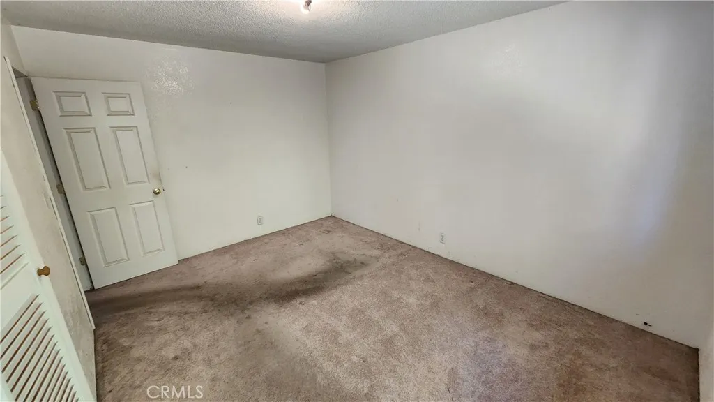 https://cdn.realtyfeed.com/cdn/127/306541859/3c6affd8aa05f1b567fc87d32b289166.webp