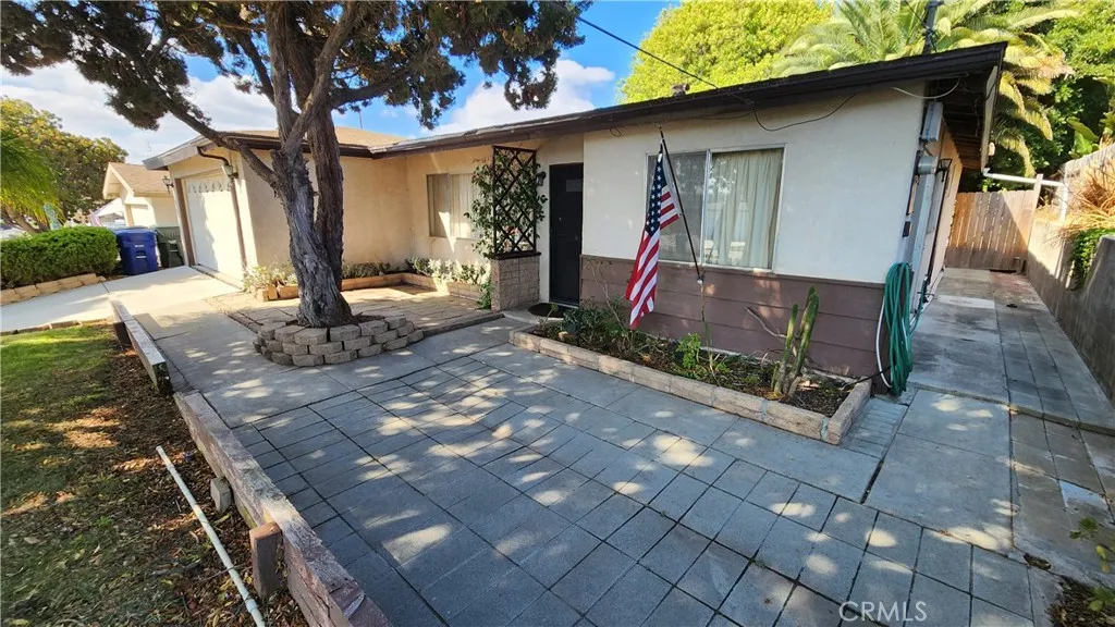 https://cdn.realtyfeed.com/cdn/127/306541859/d3e943e51129d9a2bdf16ae59f77d60c.webp