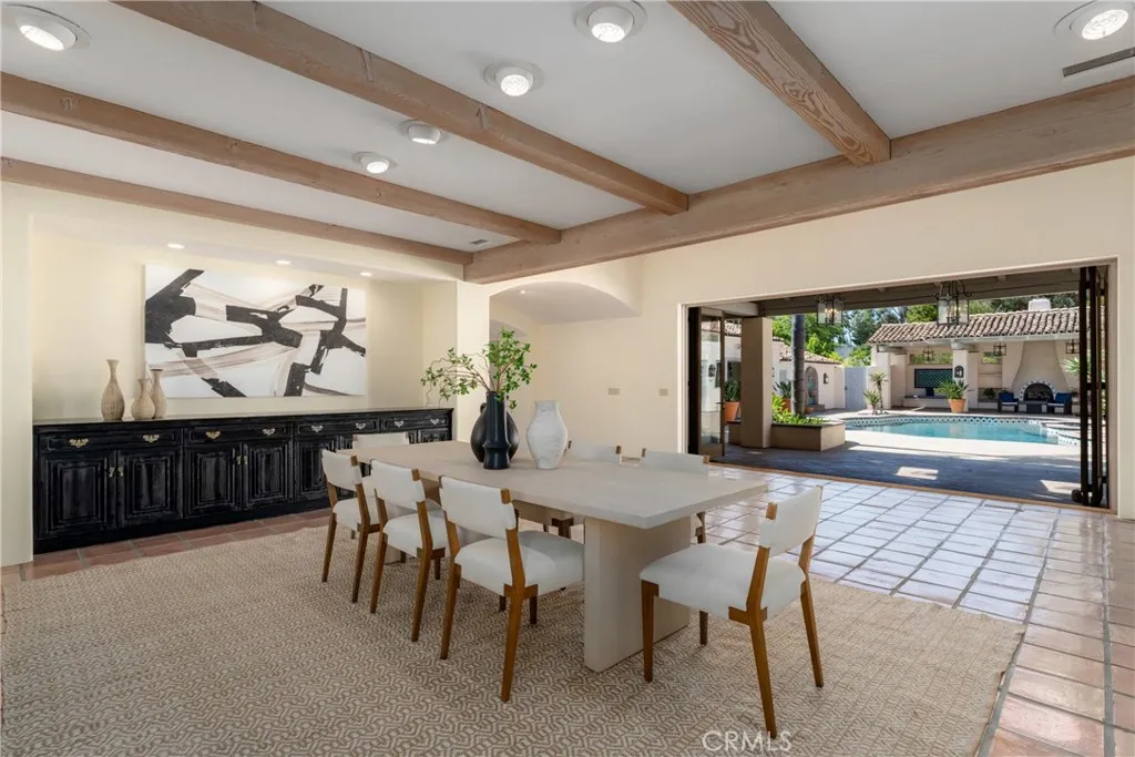 https://cdn.realtyfeed.com/cdn/127/306541880/33b14118d0ca714203eda52b0afb6b44.webp