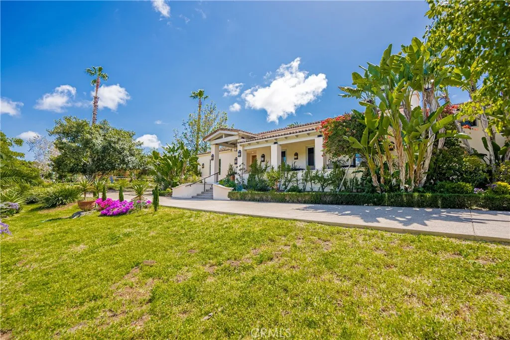 https://cdn.realtyfeed.com/cdn/127/306541880/a54b20ece62cd218ba3c95af6b849cb3.webp