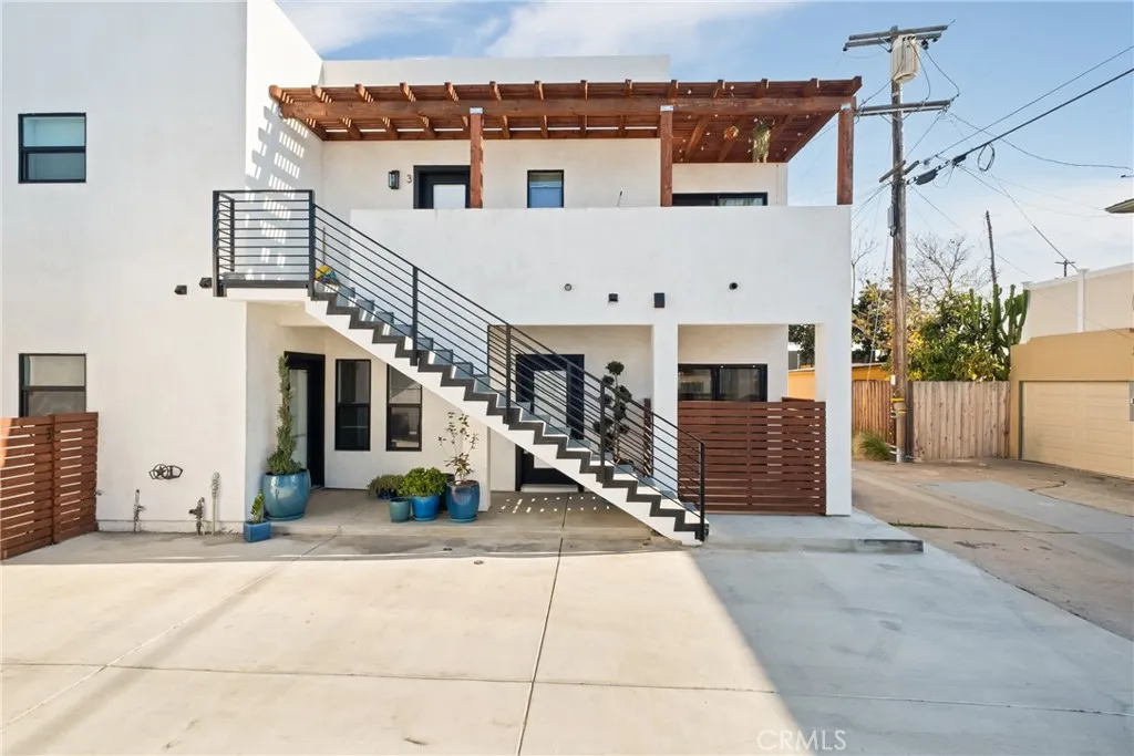 https://cdn.realtyfeed.com/cdn/127/306541892/b42e55b8e2ade80c20666adedba71af1.webp