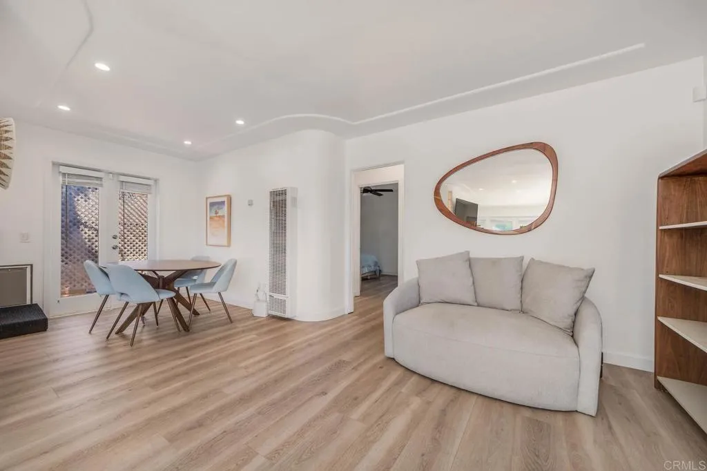 https://cdn.realtyfeed.com/cdn/127/306541983/1c9f6e5400b99016998414e8caea9611.webp