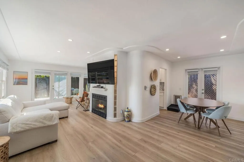 https://cdn.realtyfeed.com/cdn/127/306541983/c7cd9bbcf373ddf4627117c0f08f39f1.webp