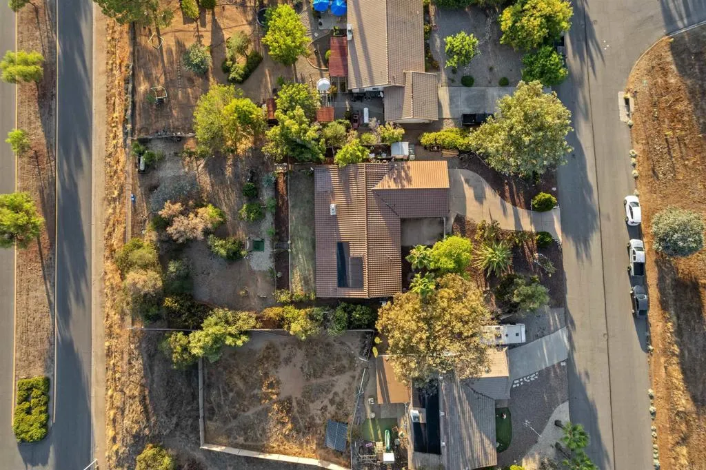 https://cdn.realtyfeed.com/cdn/127/306542086/7b19d9f018c22bd123a8a8dafdb39eda.webp