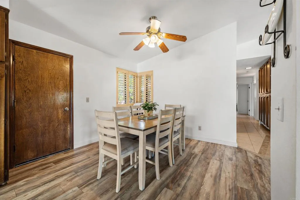 https://cdn.realtyfeed.com/cdn/127/306542086/a08d68dc586c1c4a2c9d65ccb4901a25.webp