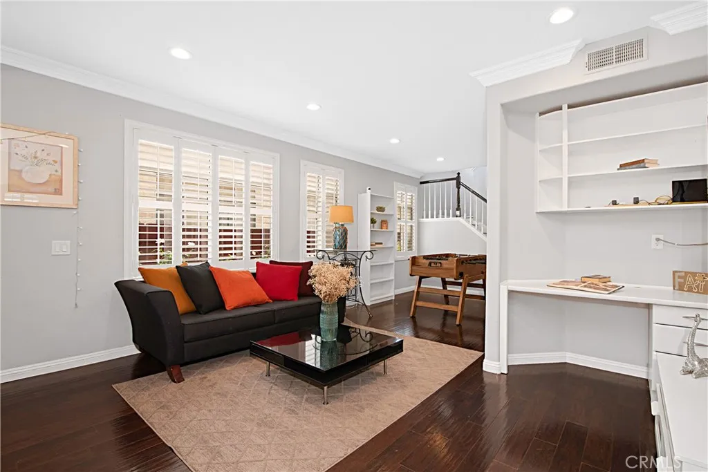 https://cdn.realtyfeed.com/cdn/127/306542129/53d473a0819407f840c83155bd6e05f7.webp