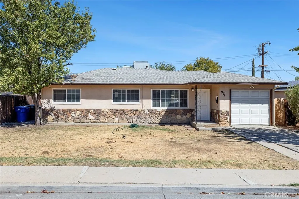 974 N Princeton Avenue, Coalinga, CA 93210